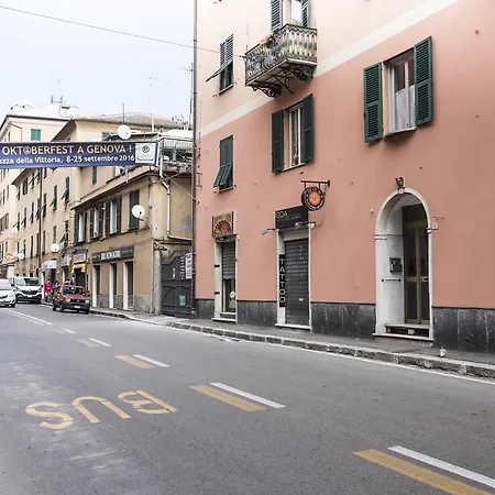 Bed & Breakfast Al Centro Di Genova